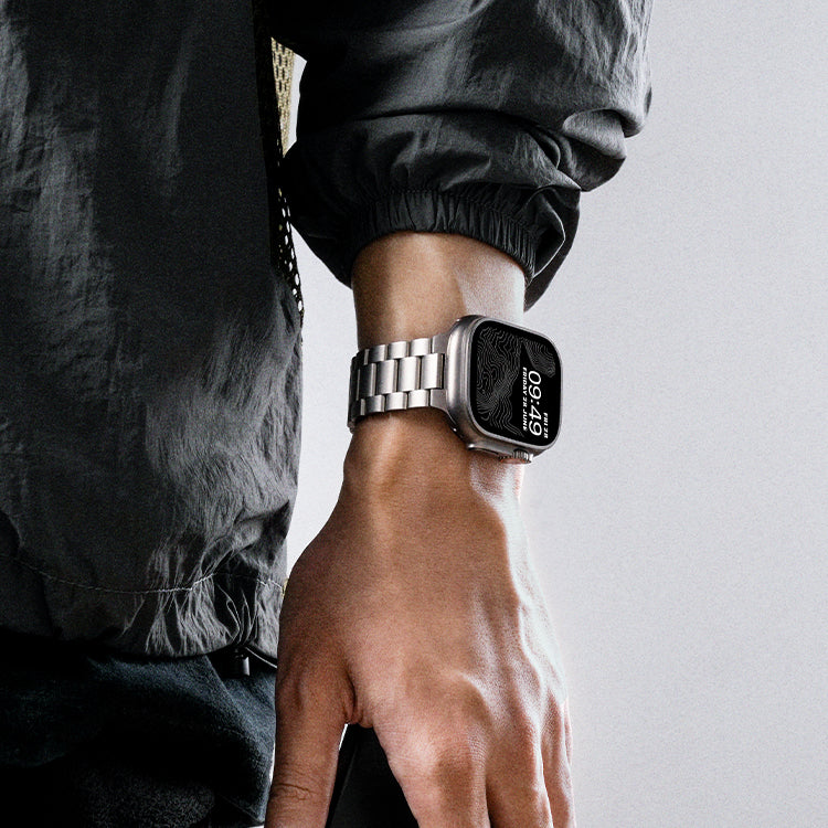 Luxury Edition - Magnetic Band: Titanio Grado 4 y DLC para Apple Watch