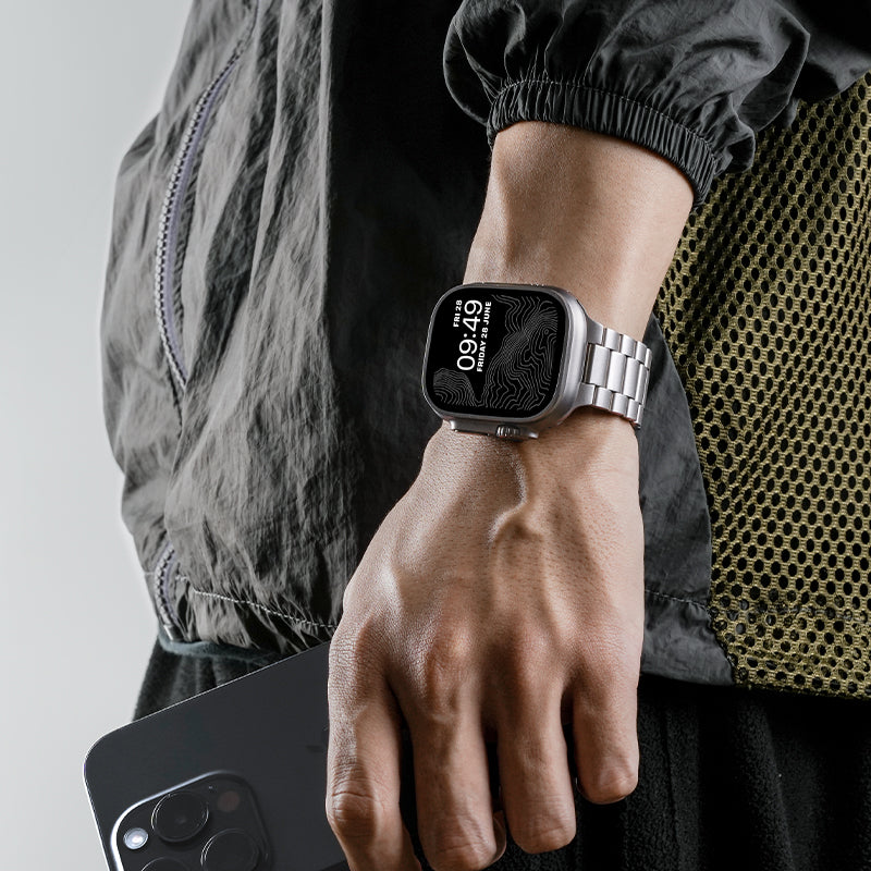 Luxury Edition - Magnetic Band: Titanio Grado 4 y DLC para Apple Watch