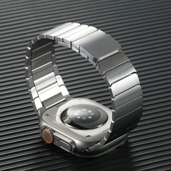 AP Frosted Stainless Steel Magnetic Band: Fuerza y Estilo para Apple Watch