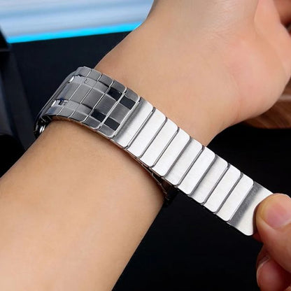 AP Frosted Stainless Steel Magnetic Band: Fuerza y Estilo para Apple Watch