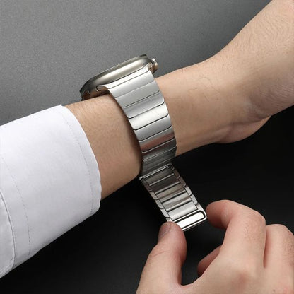 AP Frosted Stainless Steel Magnetic Band: Fuerza y Estilo para Apple Watch