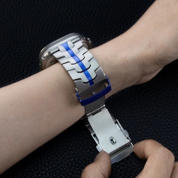 Titanium Band para Apple Watch: Estilo Duradero y Confort Superior