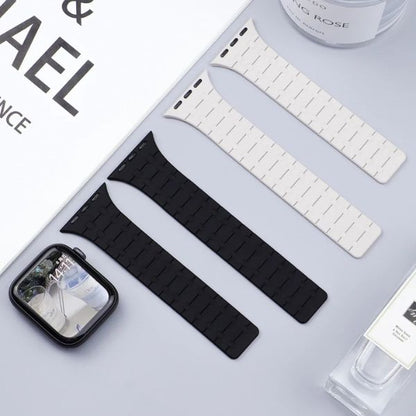 Magnetic Silicone Strap: Confort y Seguridad para Tu Apple Watch