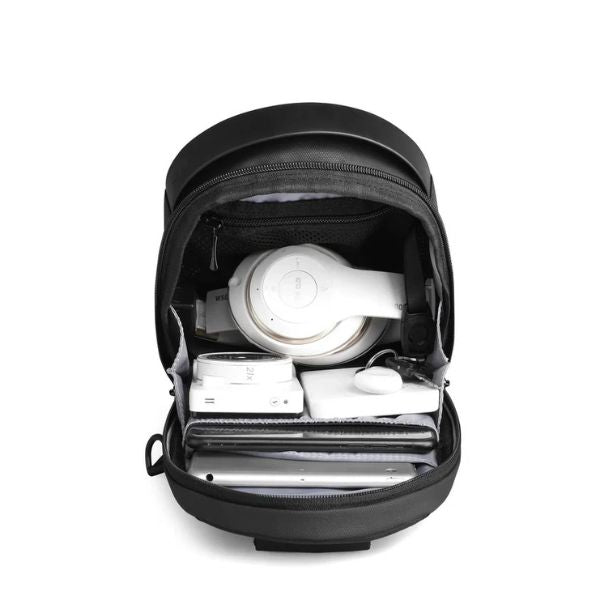 Mark Ryden Black Diamond: La Bandolera Futura con USB para Hombres