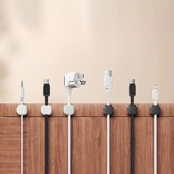 Clips Magnéticos para Cables: Organización Perfecta en Tu Espacio