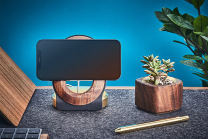 MagLuxe: Soporte MagSafe de Diseño Sofisticado para Carga Inteligente