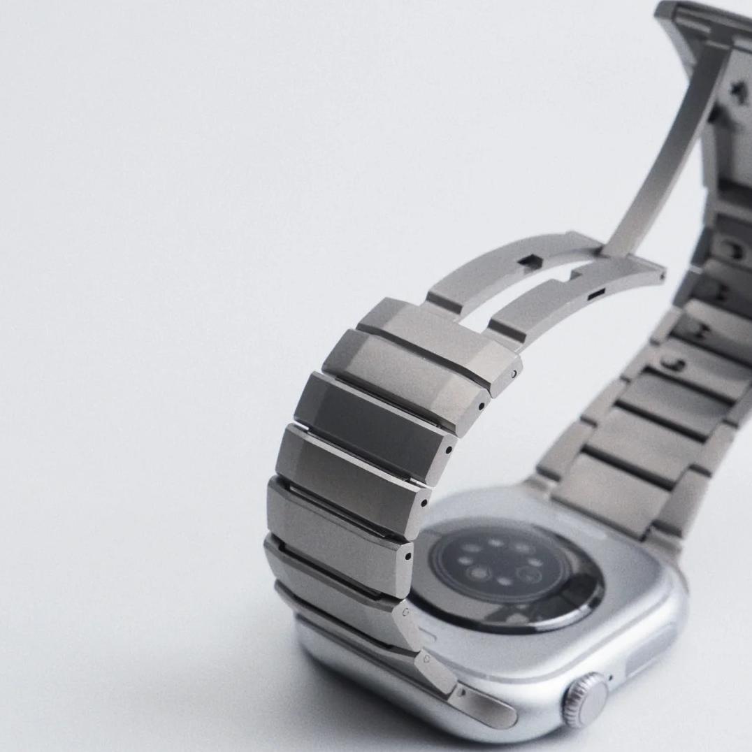 GT Link Bracelet: Lujo y Precisión en Acero Inoxidable para Apple Watch