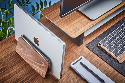 OakStand: Soporte Vertical de Madera Premium para Notebook | Minimalismo y Organización