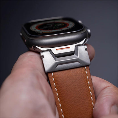 New Explorer Fluororubber & Leather Strap: Audacia y Estilo para Apple Watch