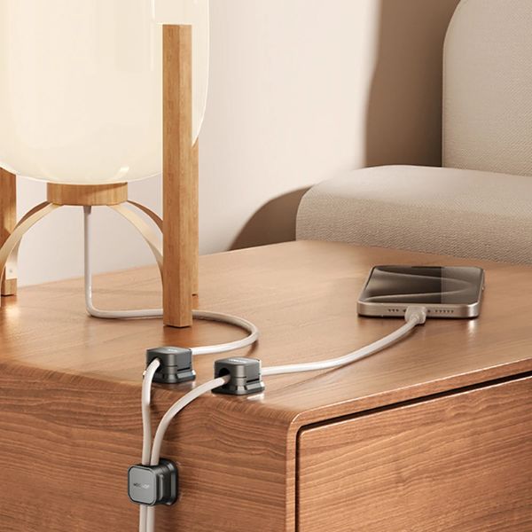 Clips Magnéticos para Cables: Organización Perfecta en Tu Espacio