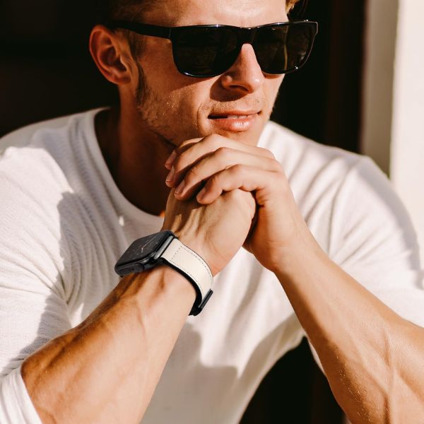 Correa Magnética Urban Fit para Apple Watch: Cuero Genuino y Silicona – Estilo y Versatilidad