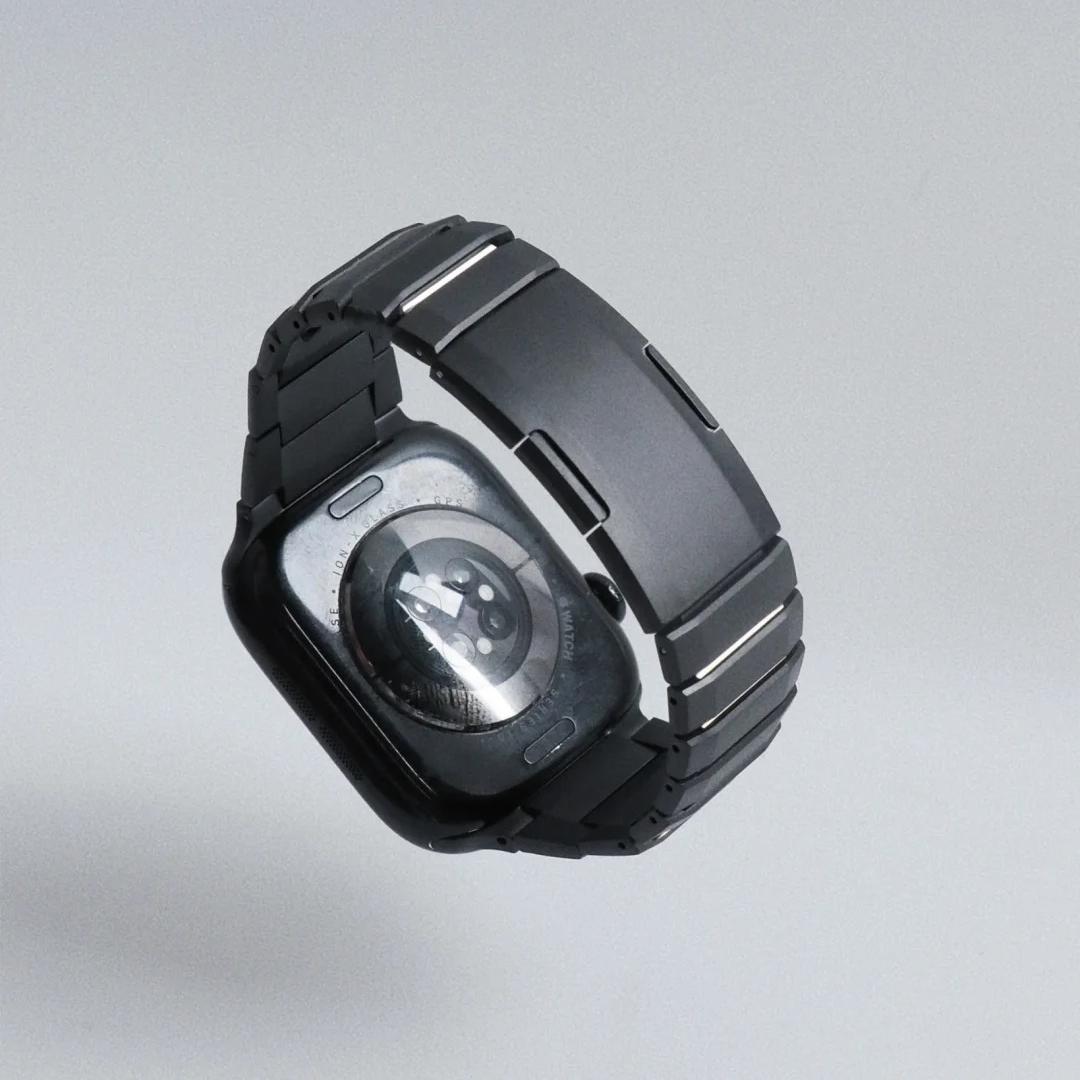 GT Link Bracelet: Lujo y Precisión en Acero Inoxidable para Apple Watch