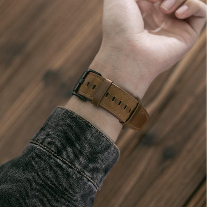 AP Leather Band: Lujo y Resistencia en Cuero Italiano para Apple Watch