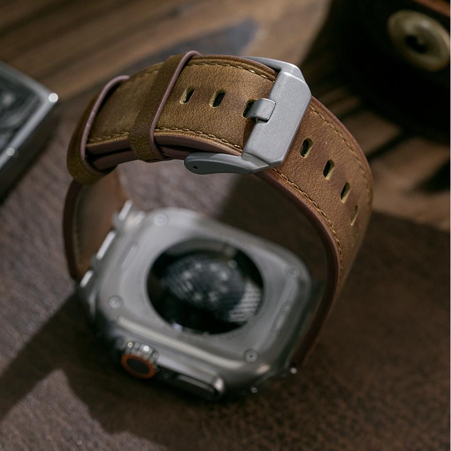 AP Leather Band: Lujo y Resistencia en Cuero Italiano para Apple Watch